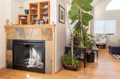 6003 Stonehaven Dr, Duncan, BC 