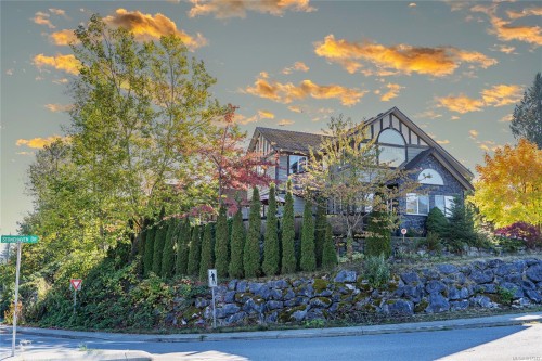 6003 Stonehaven Dr, Duncan, BC 