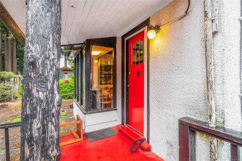 5447 Fowler Rd, Saanich, BC 