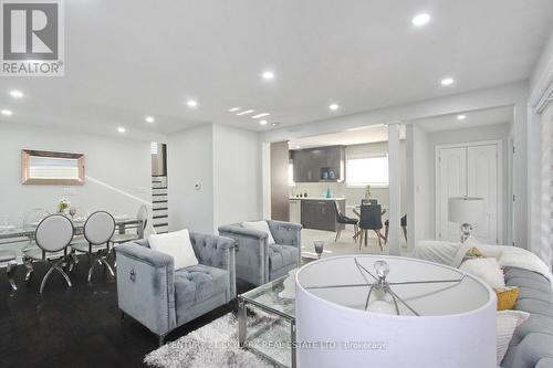 3376 Twilight Road, Mississauga, ON - Indoor