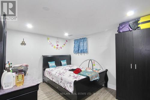 3376 Twilight Road, Mississauga, ON - Indoor Photo Showing Bedroom