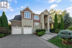 6718 DOMENIC CRESCENT  Niagara Falls (Stamford), ON L2J 4L5