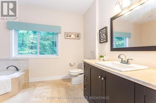 193 Gilwood Park Drive, Penetanguishene, ON - Indoor Photo Showing Bathroom