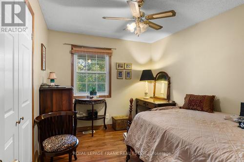 2269 Thurstonia Road, Kawartha Lakes (Verulam), ON - Indoor Photo Showing Bedroom