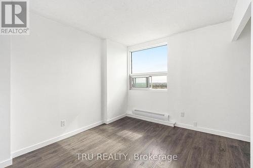 2502 - 1380 Prince Of Wales Drive, Ottawa, ON - Indoor Photo Showing Other Room