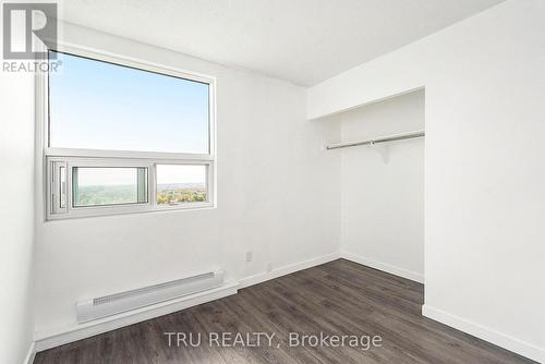 2502 - 1380 Prince Of Wales Drive, Ottawa, ON - Indoor Photo Showing Other Room