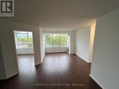 611 - 5 GREYSTONE WALK DRIVE  Toronto, ON M1K 5J5