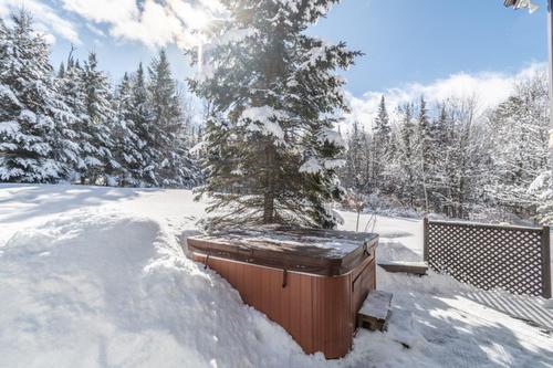 Hot tub - 189 Ch. Wheeler, Mont-Tremblant, QC - Outdoor