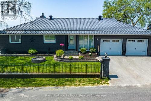 8 Tiny Beaches Road S, Tiny, ON - Outdoor