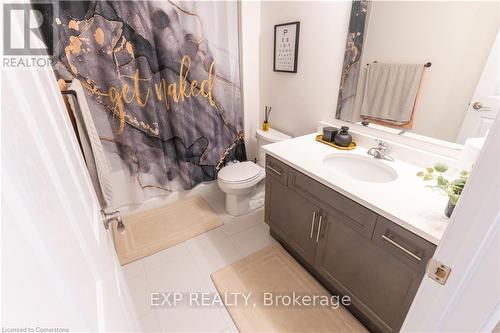 20B - 85 Mullin Drive, Guelph, ON - Indoor Photo Showing Bathroom