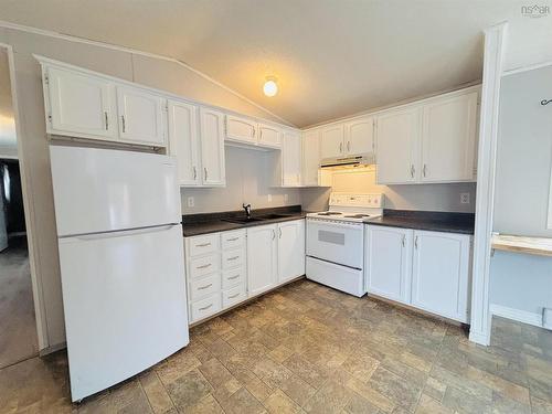 12 Joshua Street, Enfield, NS 