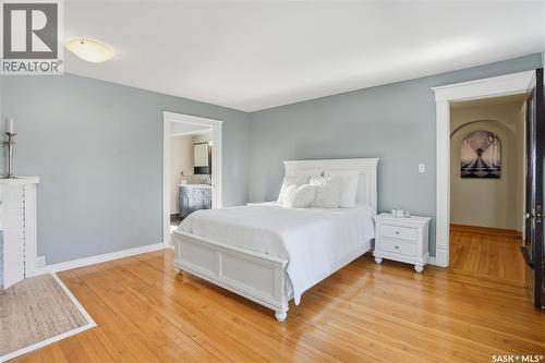 2807 Assiniboine Avenue, Regina, SK - Indoor Photo Showing Bedroom