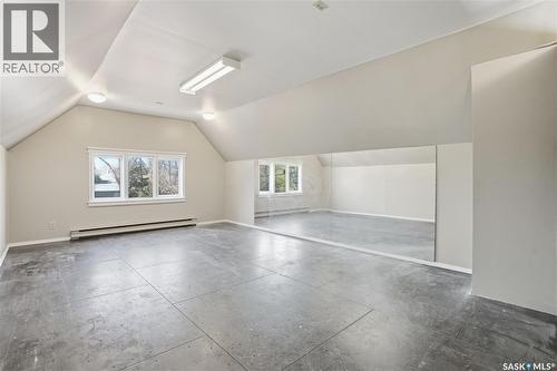 2807 Assiniboine Avenue, Regina, SK - Indoor Photo Showing Other Room