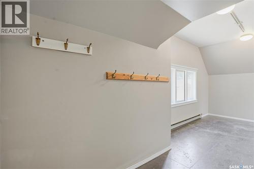 2807 Assiniboine Avenue, Regina, SK - Indoor Photo Showing Other Room