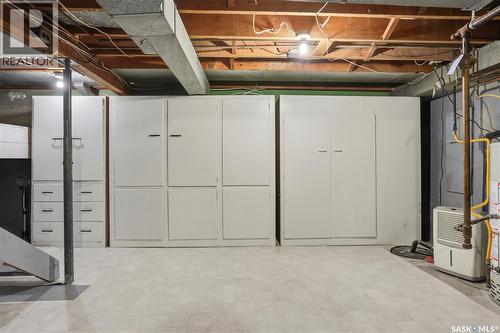 2807 Assiniboine Avenue, Regina, SK - Indoor Photo Showing Basement