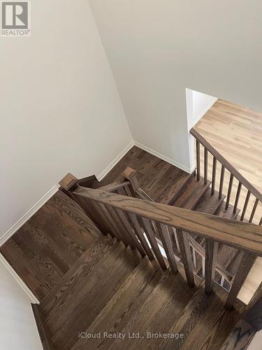 4 Vinewood Crescent, Barrie, ON - Indoor Photo Showing Other Room