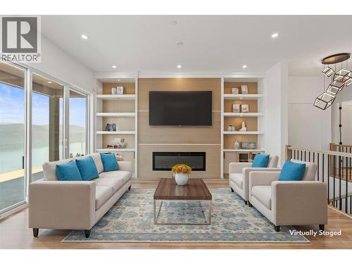 8948 Tavistock Road, Vernon, BC - Indoor Photo Showing Living Room With Fireplace