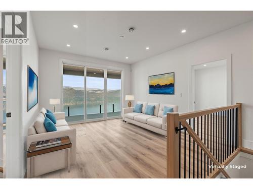 8948 Tavistock Road, Vernon, BC - Indoor