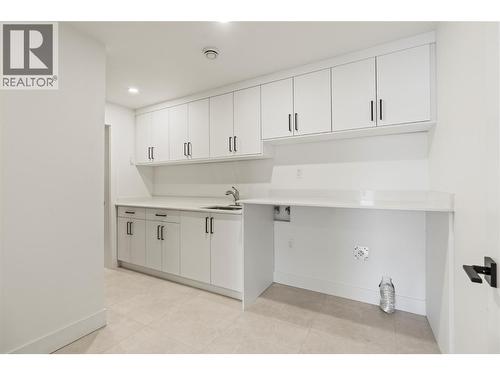 8948 Tavistock Road, Vernon, BC - Indoor