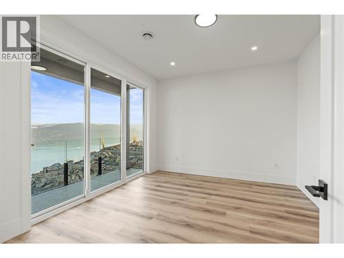 8948 Tavistock Road, Vernon, BC - Indoor Photo Showing Other Room