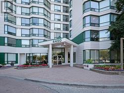 1504 - 4450 TUCANA COURT  Mississauga, ON L5R 3R4