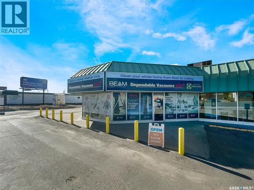 2703 Avonhurst Drive, Regina, SK 