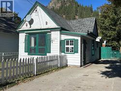 357 75th Avenue  Grand Forks, BC V0H 1H0