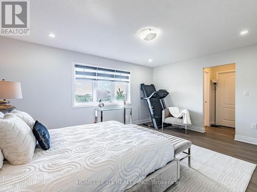 8 Locomotive Crescent, Brampton, ON - Indoor Photo Showing Bedroom