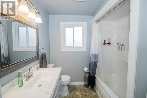 42 Newleaf Crescent, Welland (N. Welland), ON - Indoor Photo Showing Bathroom