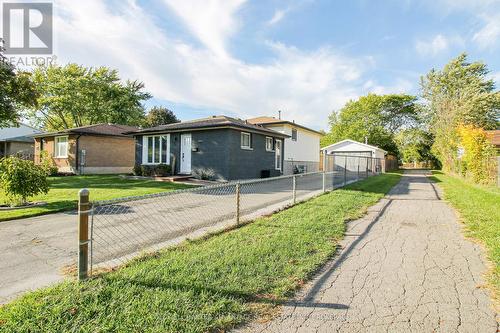 42 Newleaf Crescent, Welland (N. Welland), ON - Outdoor