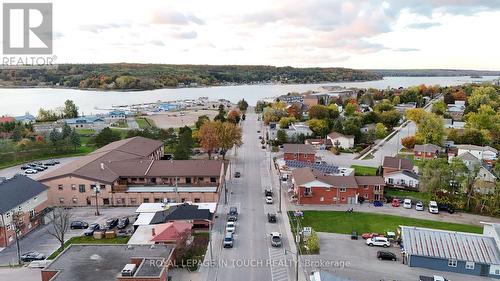 44 Main Street, Penetanguishene, ON 