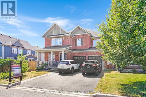 210 BLACKWELL CRESCENT  Oshawa, ON L1L 0C9