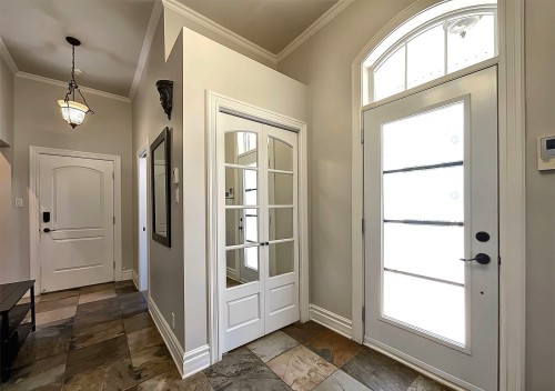 Hall d'entrée/Vestibule - 10 Rue De L'Aqueduc, Saint-Alphonse-Rodriguez, QC - Indoor Photo Showing Other Room