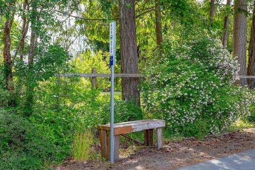 3056 Gibbins Rd, Duncan, BC 