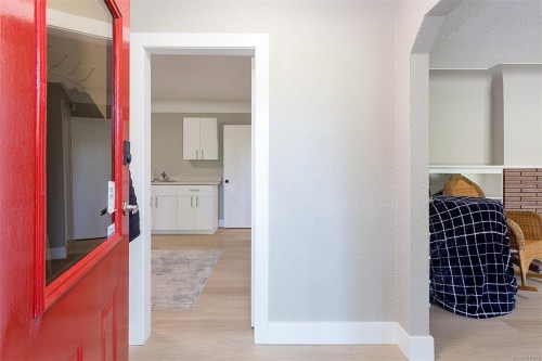 3056 Gibbins Rd, Duncan, BC 