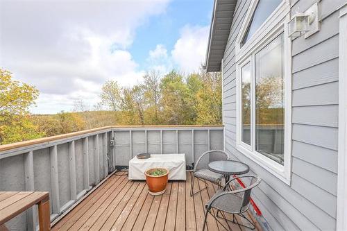 135 Victoria Dr, Hillside Beach, MB 