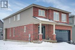 896 SENDERO WAY  Ottawa, ON K2S 2W8
