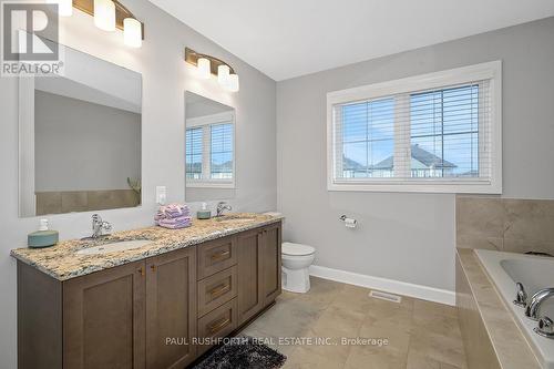 5 Piece Ensuite - 896 Sendero Way, Ottawa, ON - Indoor Photo Showing Bathroom
