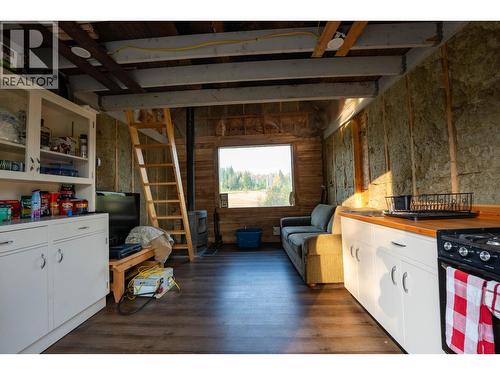 7470 Cariboo Chalet Road, Deka Lake / Sulphurous / Hathaway Lakes, BC 