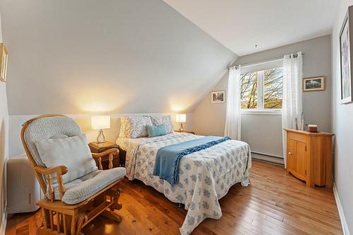 Chambre à coucher - 242 Rue Larose, Dunham, QC - Indoor Photo Showing Bedroom