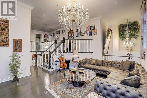 32 Brandon Gate Drive, Vaughan, ON - Indoor Photo Showing Living Room