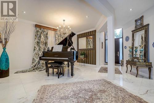 32 Brandon Gate Drive, Vaughan, ON - Indoor Photo Showing Other Room