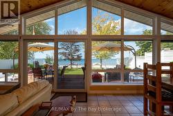 108 SHORE LANE  Wasaga Beach, ON L9Z 2J6