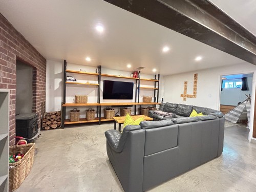 Salle familiale - 474 Route Du Long-Sault, Saint-André-D'Argenteuil, QC - Indoor