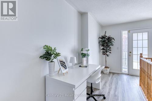 45 Hatch Street E, Whitby, ON - Indoor