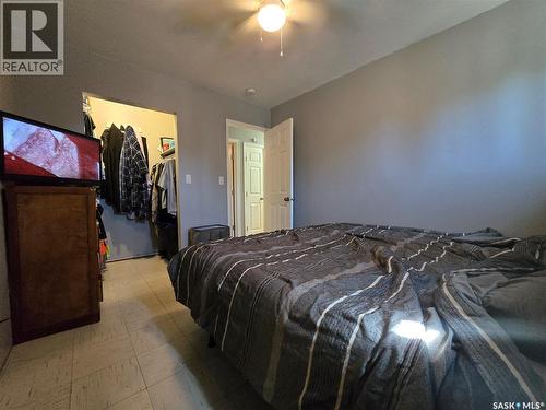 7 Mitchell Crescent, Weyburn, SK - Indoor Photo Showing Bedroom