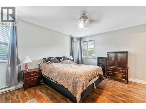 650 3 Street Sw Unit# 112, Salmon Arm, BC - Indoor Photo Showing Bedroom