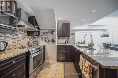14 - 1238 Marenger Street, Ottawa, ON - Indoor Photo Showing Kitchen With Double Sink With Upgraded Kitchen