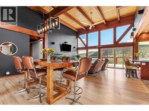 1917 Bass Road, Williams Lake, BC - Indoor Photo Showing Dining Room