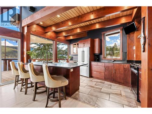 1917 Bass Road, Williams Lake, BC - Indoor